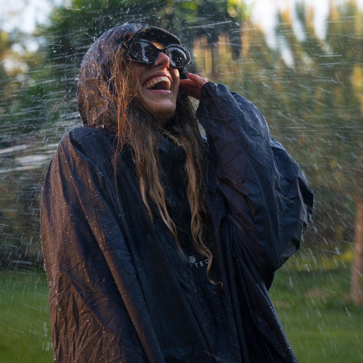 VOITED Rain Poncho 2.0 - Graphite