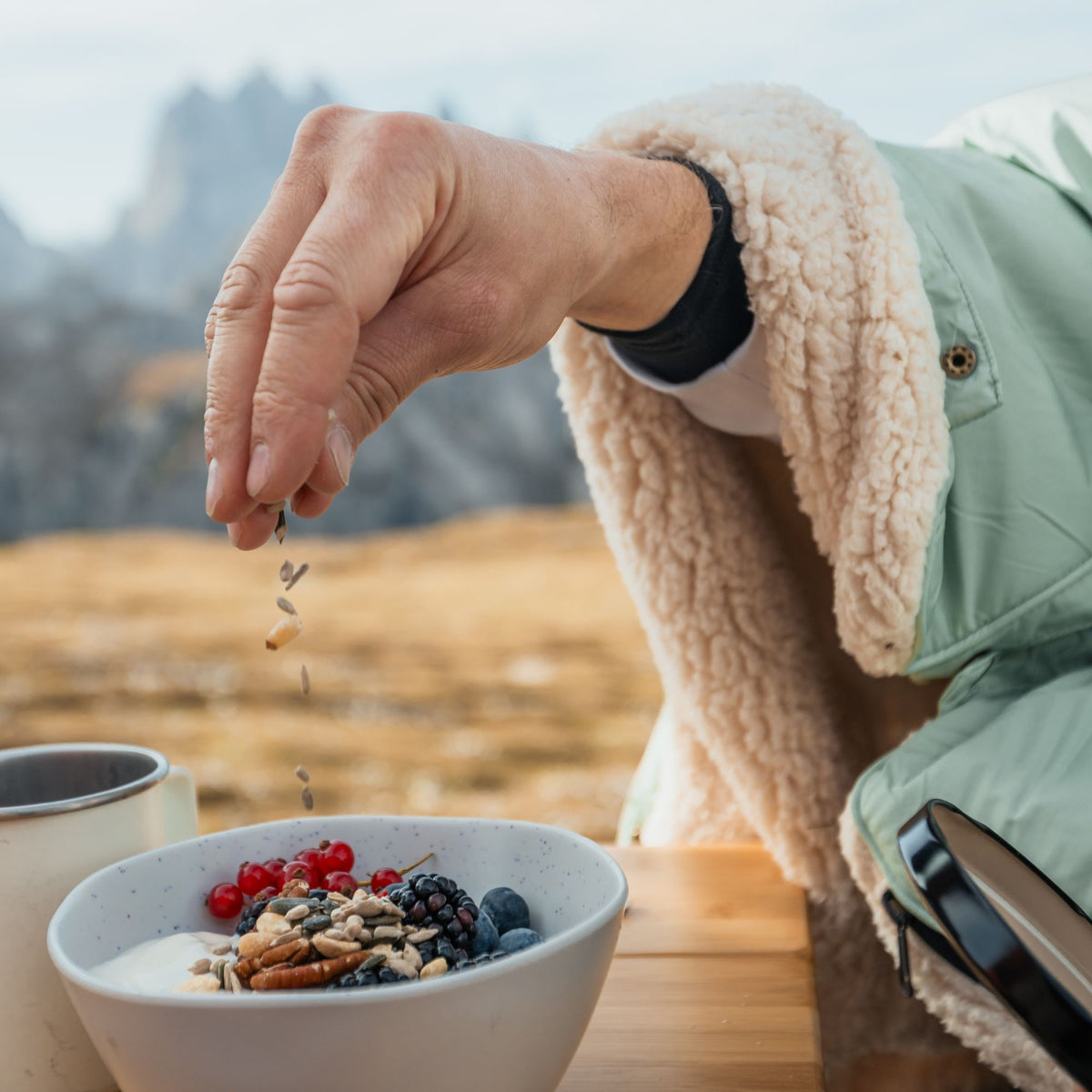 VOITED CloudTouch® Decke - Cameo Green