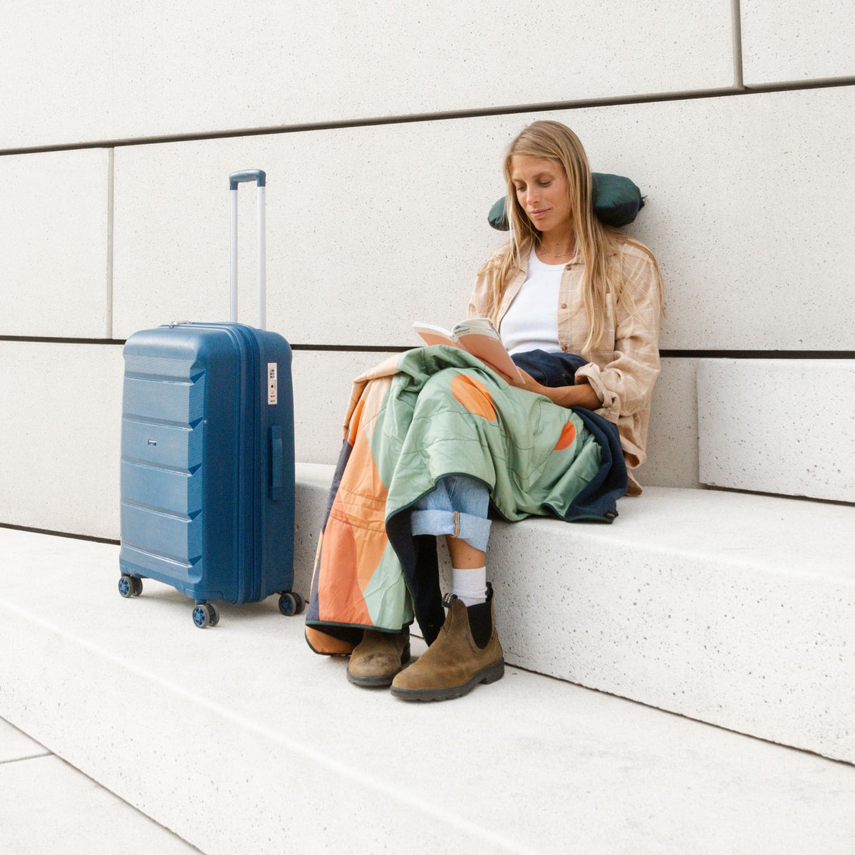 VOITED NeckPack Travel Blanket - Jasper