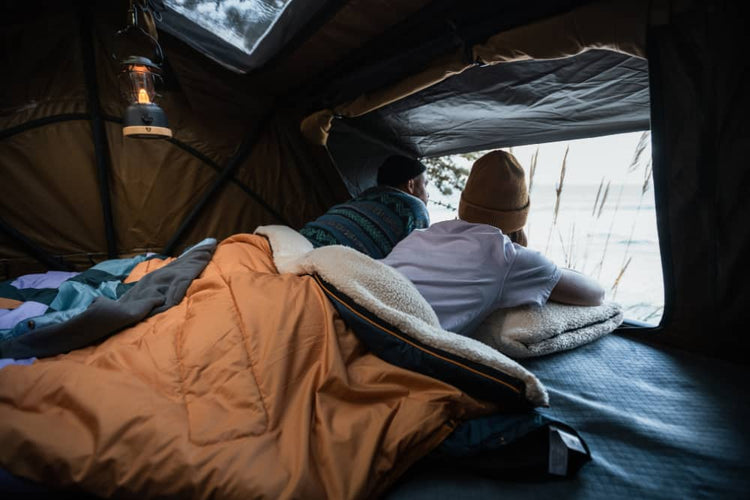 4 In 1 Camping Decken – VOITED DE