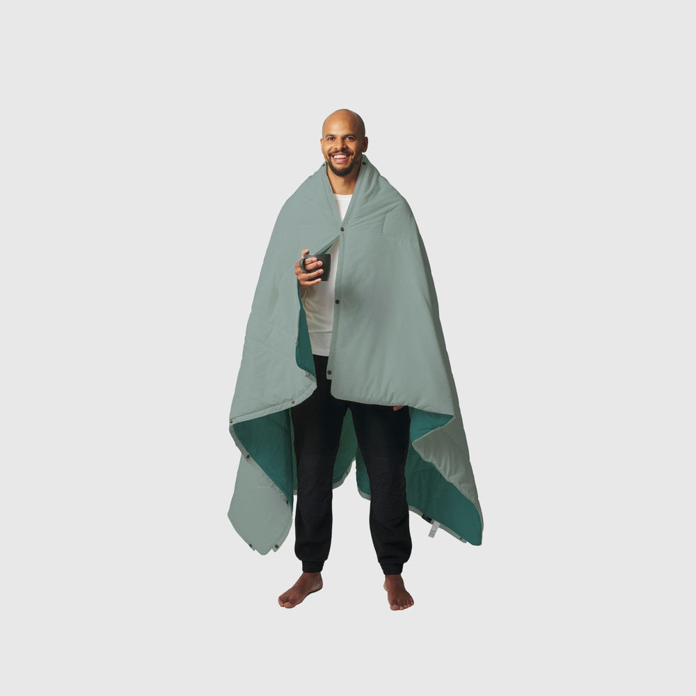 VOITED Recycled Ripstop Outdoor Camping Blanket - Eucalyptus