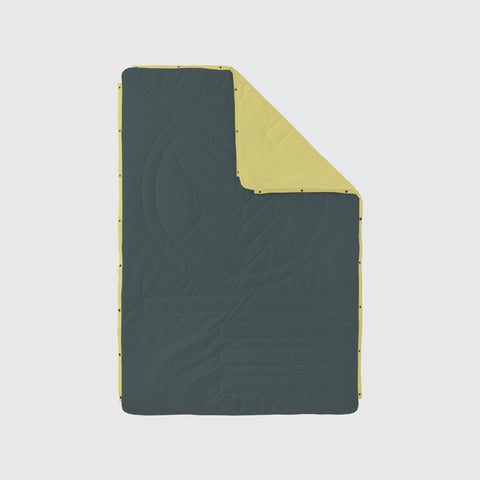VOITED Recycled Ripstop Outdoor Camping Blanket - Green Gables / Dusty Sand
