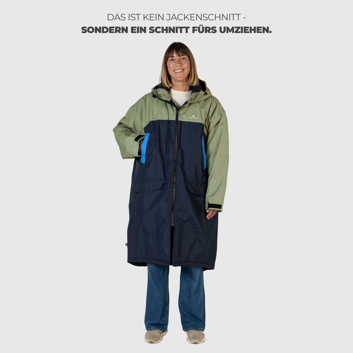 VOITED 3rd Edition Outdoor Changing Robe & Drycoat for Surfing, Camping, Vanlife & Wild Swimming - Ocean Navy/Olive