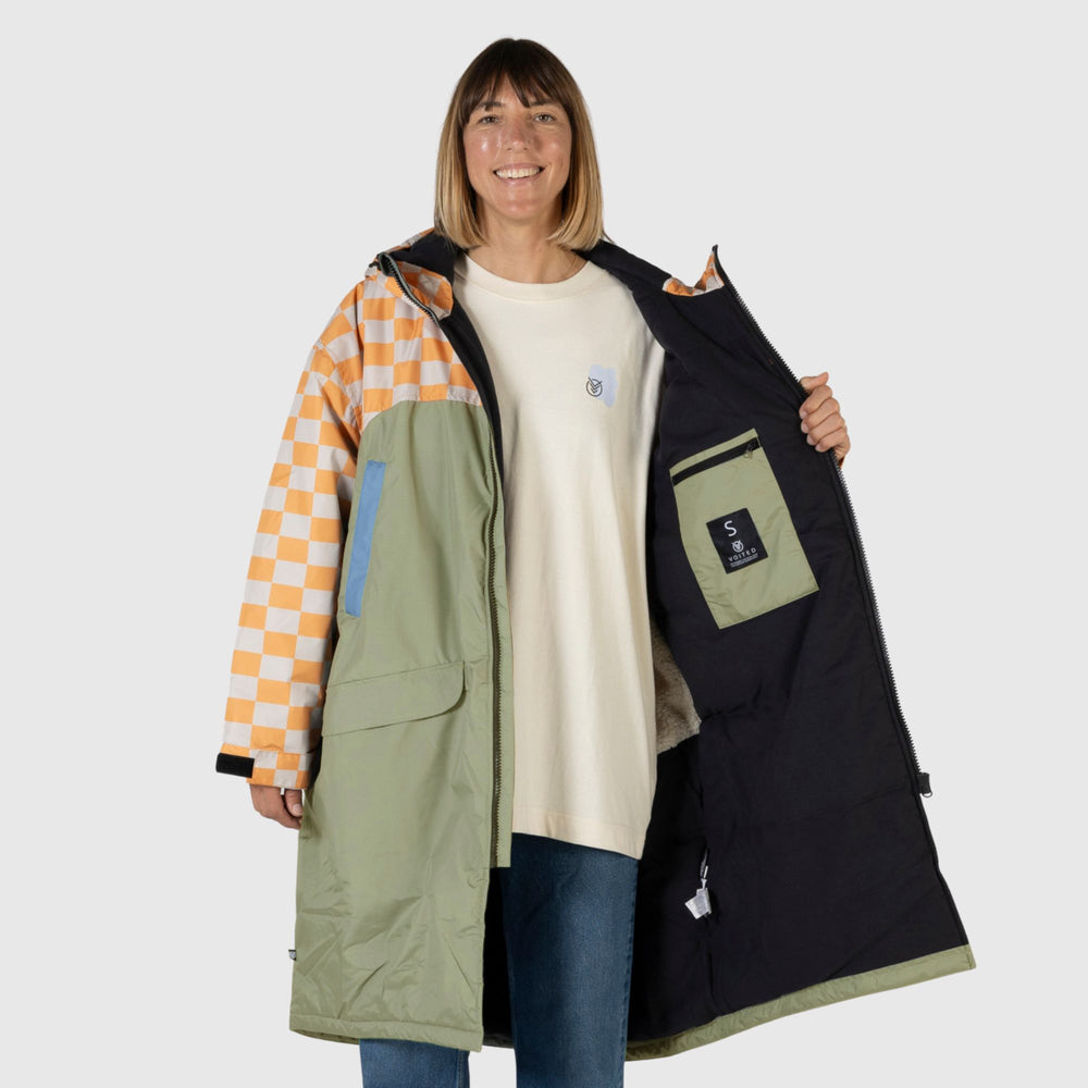VOITED 3rd Edition Outdoor Changing Robe & Drycoat for Surfing, Camping, Vanlife & Wild Swimming - Suns Out