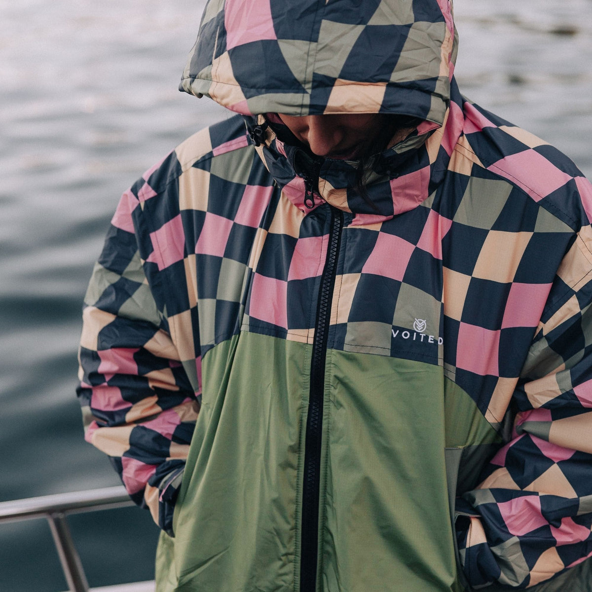 VOITED 3rd Edition Outdoor Changing Robe & Drycoat for Surfing, Camping, Vanlife & Wild Swimming - Wavecheck