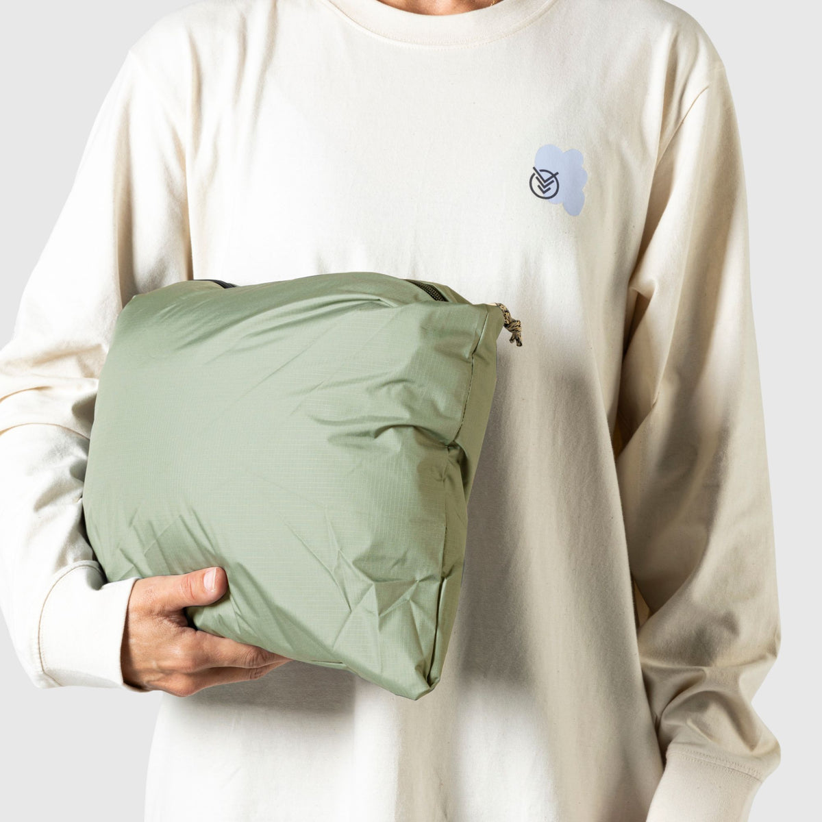 VOITED 3rd Edition Outdoor Poncho for Surfing, Camping, Vanlife & Wild Swimming - Olive