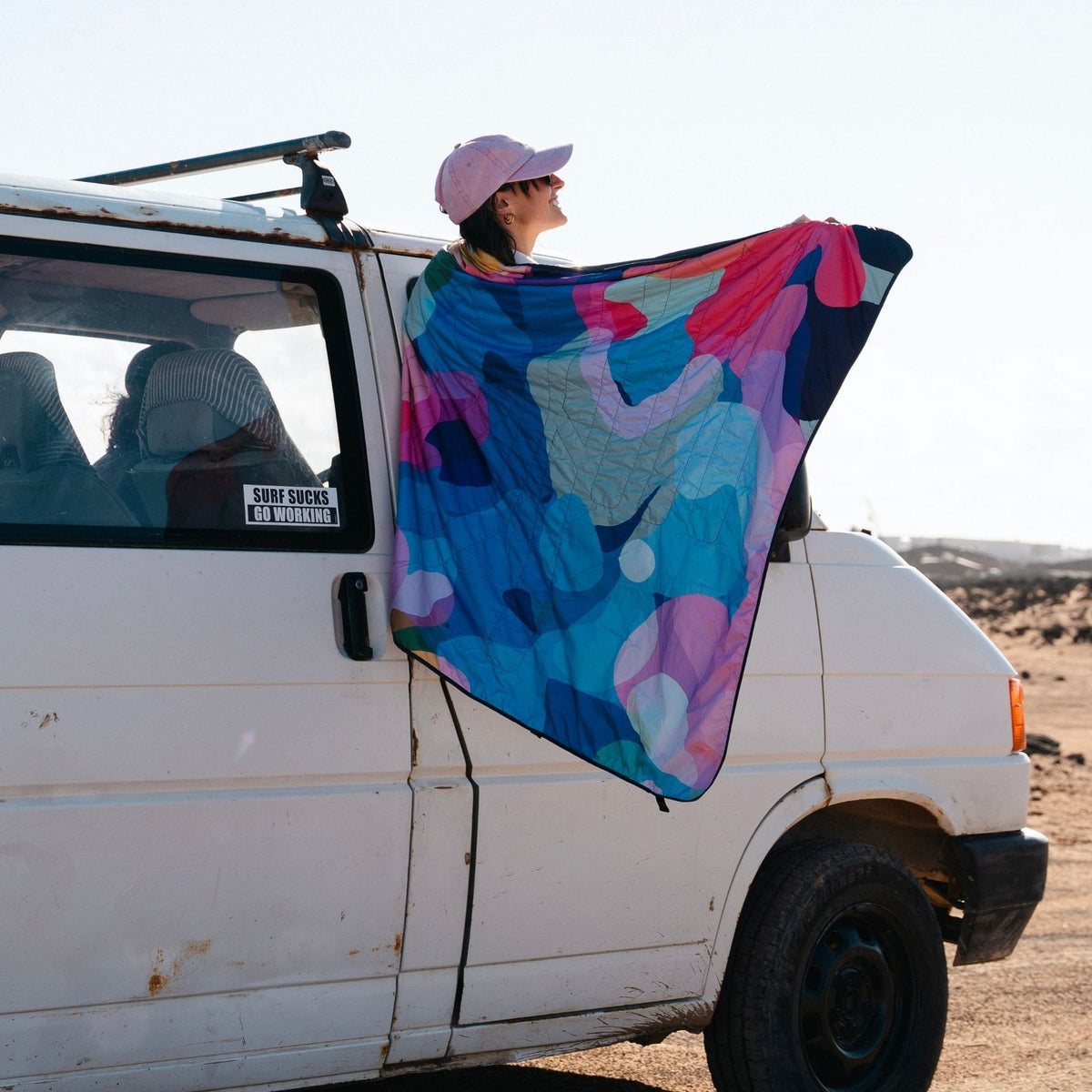 VOITED NeckPack™ Travel Pillow Blanket™ - Beyond Real