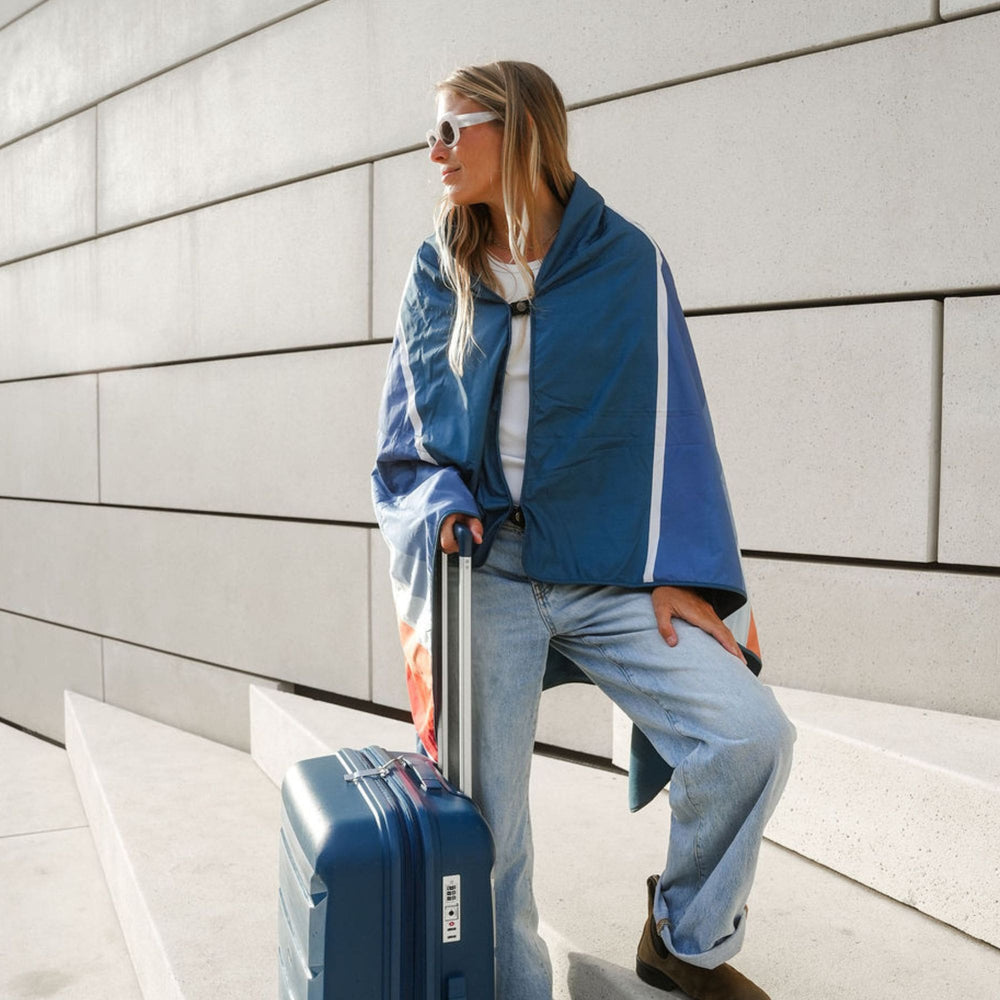 VOITED NeckPack Travel Blanket - Camp Vibes Two