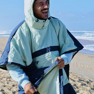 VOITED Trooper Outdoor Premium Poncho-Decke - Ocean Navy / Cameo Green