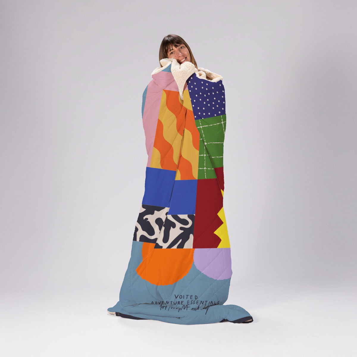 VOITED Queen CloudTouch® Indoor/Outdoor Camping Blanket - Essentials